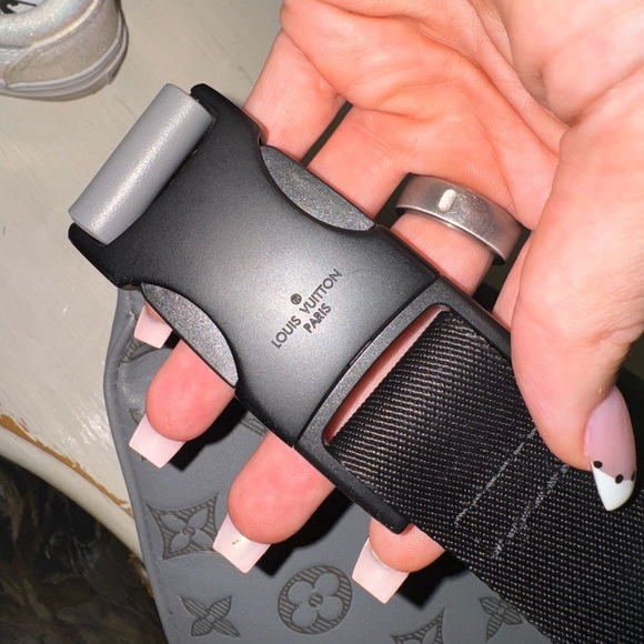 Authentic Louis Vuitton Bumbag - Picture 4 of 6